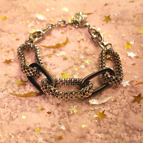 RJ Graziano GLAM MESH LUX CHAIN LINK GUNMETAL & SILVER BRACELET☆NEW IN BAG - Picture 6 of 6